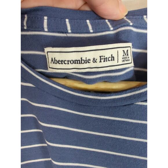 Abercrombie & Fitch Striped Peplum Short Sleeve Shirt Blue White Medium - Picture 5 of 6